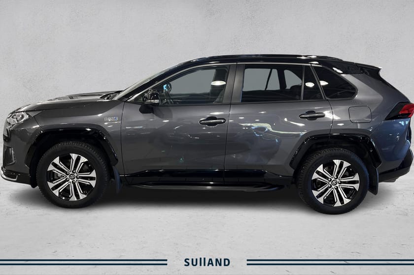 Bilde 2 av Toyota RAV4 Plug-in Hybrid PHEV AWD-i Executive Bi-Tone Panorama En eier