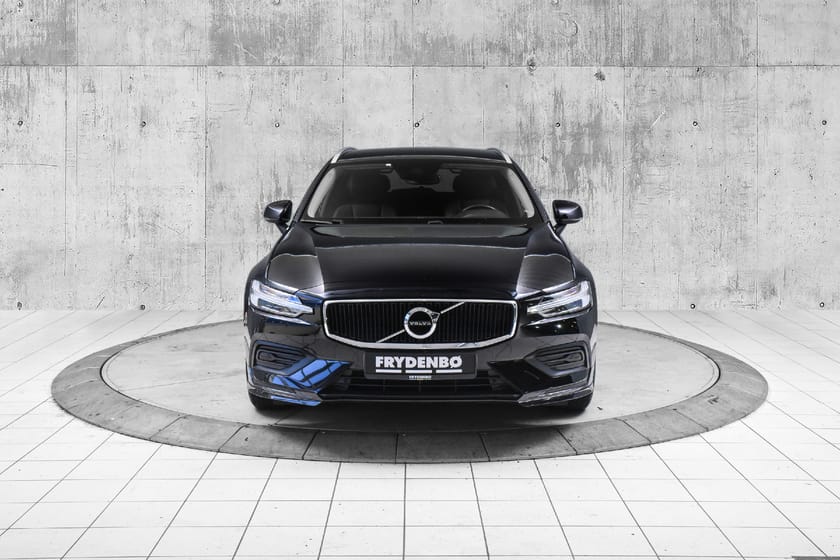 Bilde 2 av Volvo V60 D3 Momentum KROK|19"|PLUSS.PK|SKINN|EL.BAKLUKE