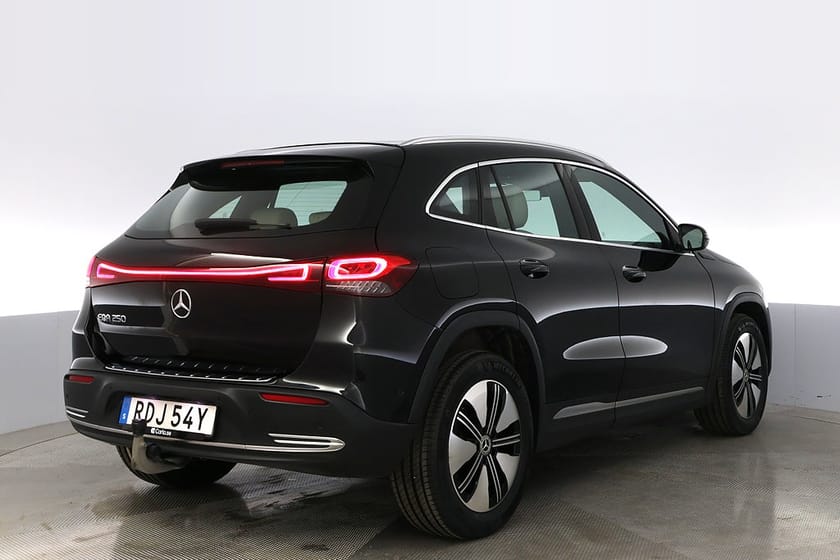 Bild 5 av Mercedes-Benz EQA 250 Drag BSM Navi Kamera