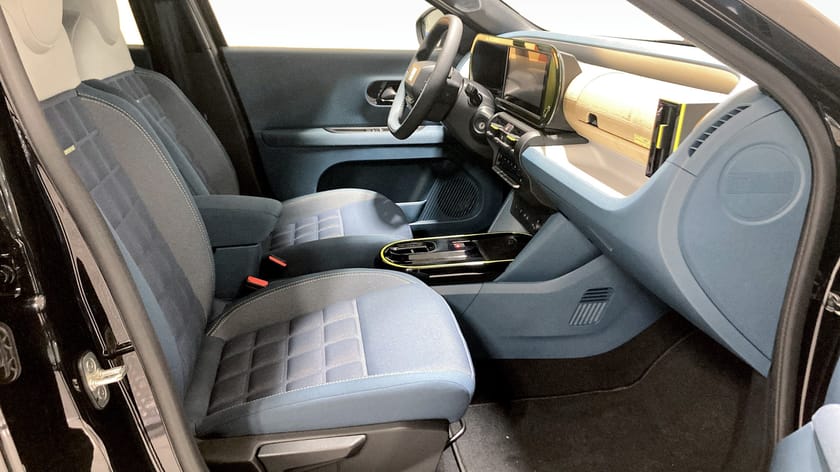 Bild 3 av Fiat Grande Panda Hybrid La Prima 1.2T Nu inkl Vinterhjul + Serviceavtal