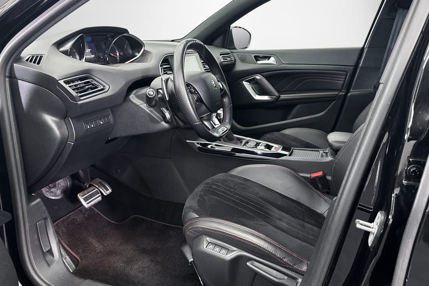 Bild 4 av Peugeot 308 GT SW 2.0 BlueHDi 180 EAT 181HK NAVI/KAMERA