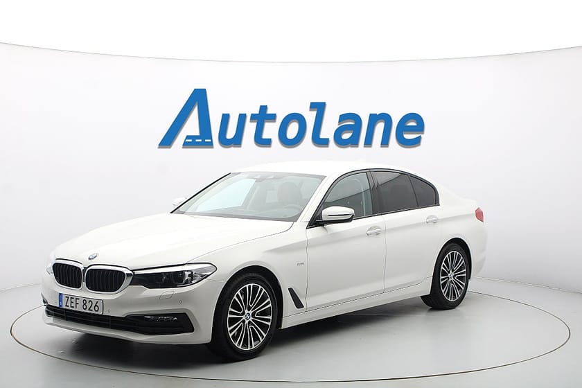 Bild 4 av BMW 540i Sedan 540 SportLine, HUD, GPS, Kamera, Dragkrok 340hk
