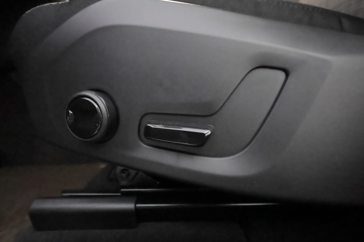 Volvo XC60 2026 - miniatyr 17