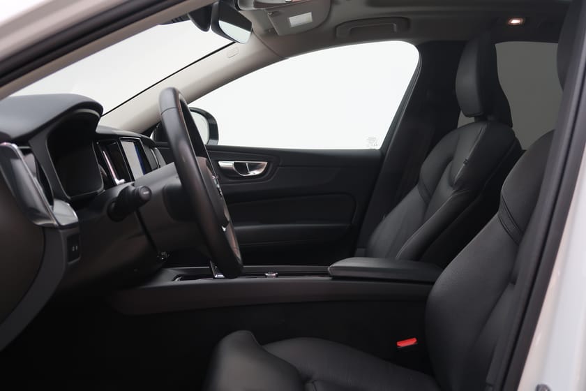 Bild 4 av Volvo XC60 Recharge T6 II Plus Dark Edition.