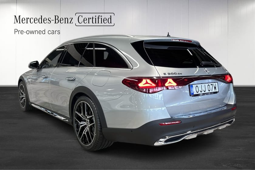 Bild 4 av Mercedes-Benz E 300 d e 4MATIC All-Terrain DE Avantgarde Edition