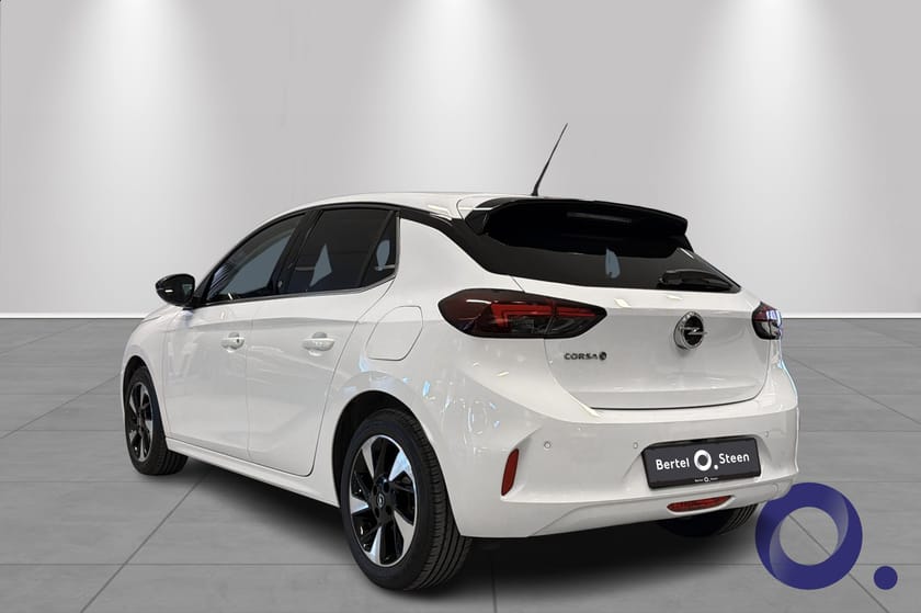 Bilde 3 av Opel Corsa-e Elegance 136hk 50 kWt | ADAPTIV CRUISE, KAMERA, NAVI++