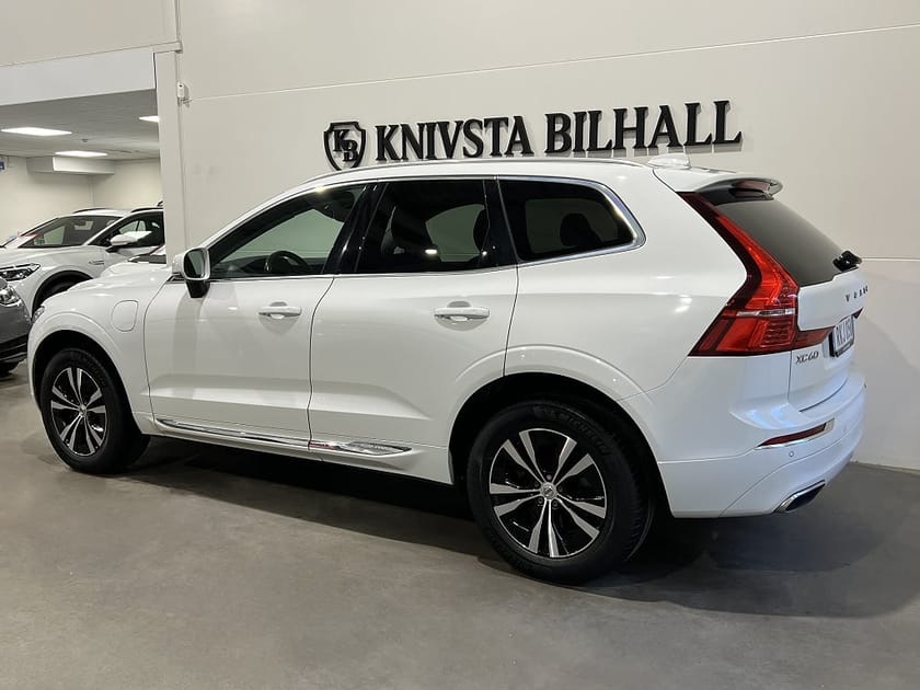 Bild 2 av Volvo XC60 Recharge T6 AWD Inscription Exp Moms BLIS Drag 340hk