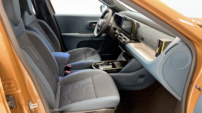 Bild 3 av Fiat Grande Panda Hybrid Icon 1.2T  PL Fr 3395kr/mån