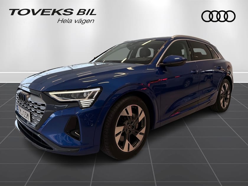 Bild 1 av Audi Q8 50 e-tron quattro 340Hk/Exclusive färg/Pano/360/Head up