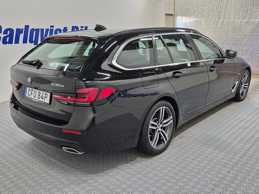 Bild 4 av BMW 530e xDrive Touring Plug in 292HK 4x4 Läder
