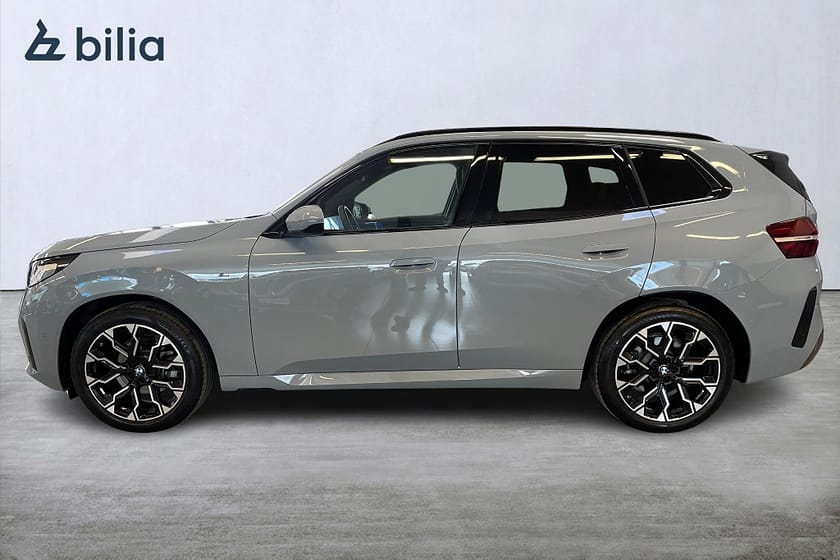 Bild 3 av BMW X3 20 xDrive M Sport Värmare Aktiv Farth. Elstolar Drag