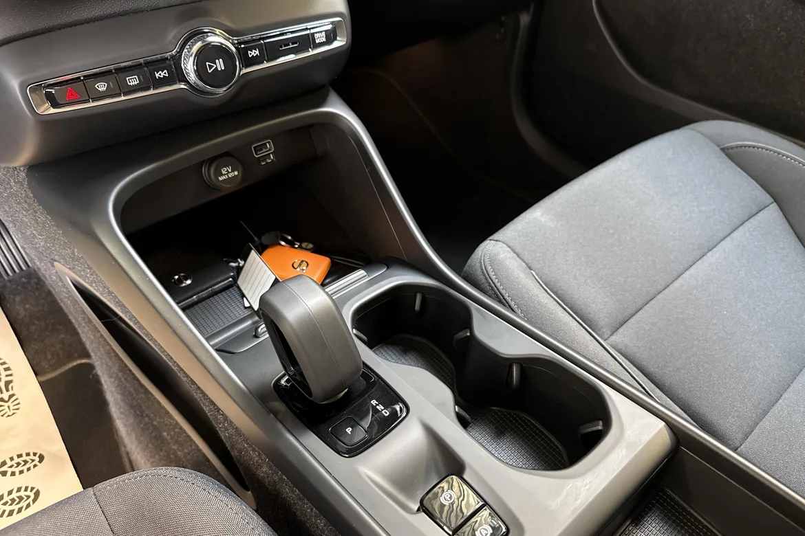 picture of a car