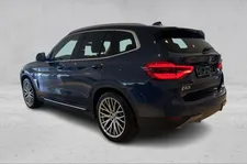 Thumnail bilde 2 av BMW iX3