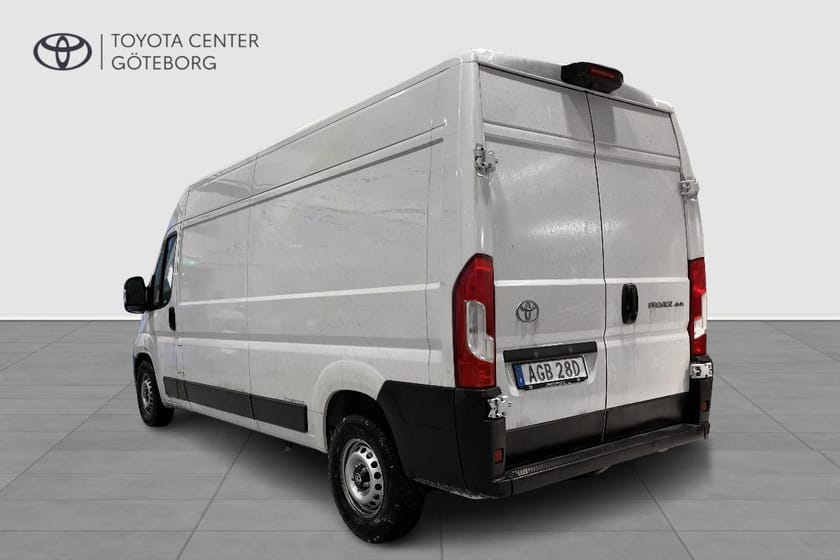 Bild 3 av Toyota ProAce Max Van 35 L3H2 180 HK AUT COMFORT