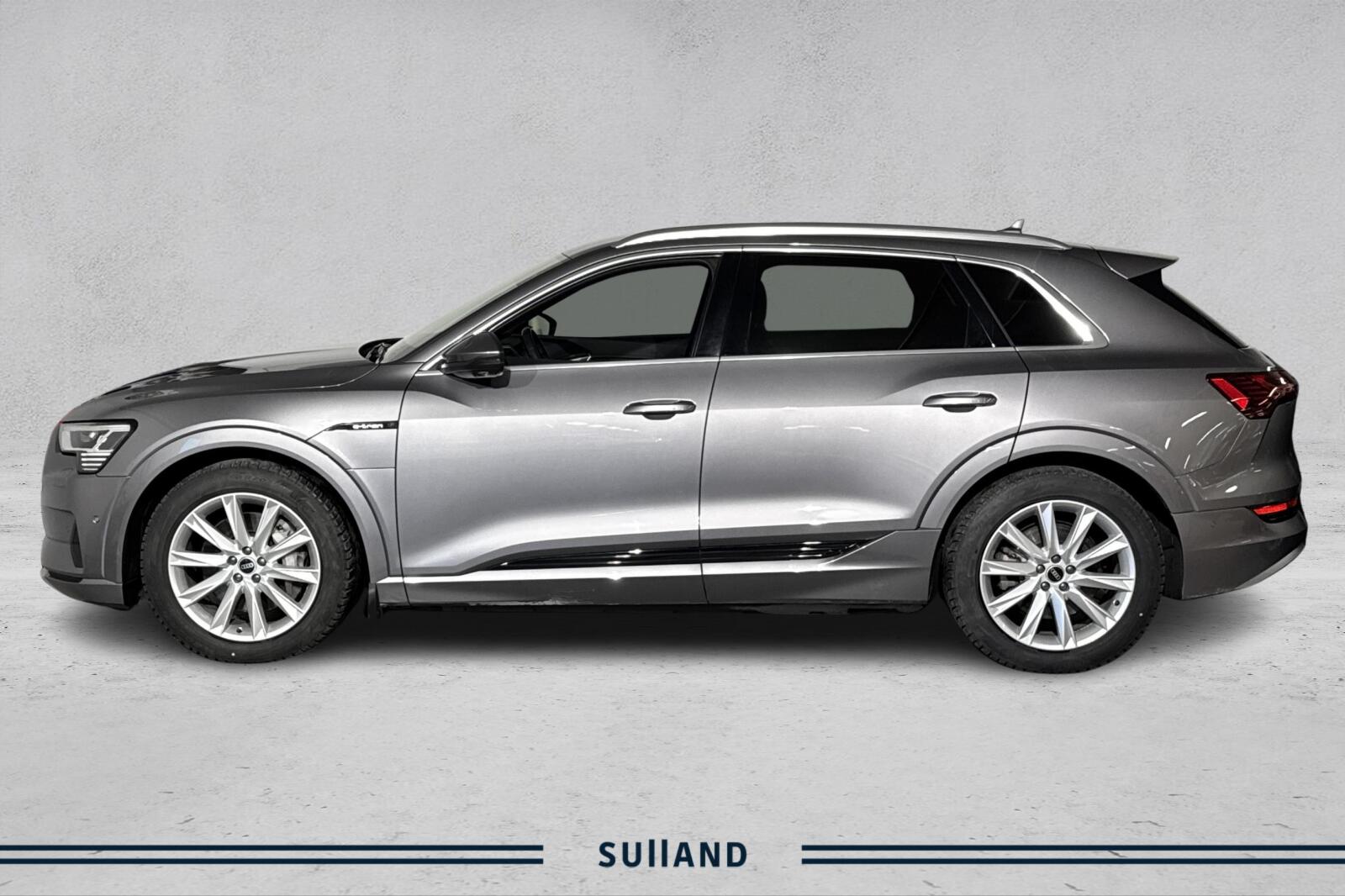 Thumnail bilde 1 av Audi e-tron 55 quattro