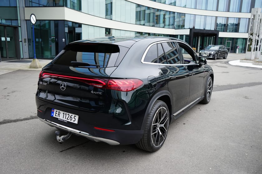 Bilde 4 av Mercedes-Benz EQE SUV 500 4MATIC Special edition premium - mye utstyr !