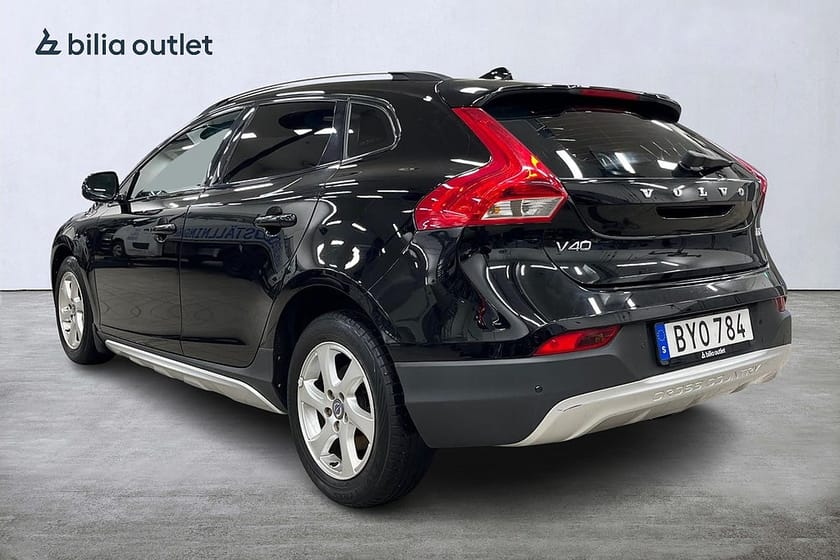 Bild 3 av Volvo V40 Cross Country D2 Momentum 116hk Pano Farthållare