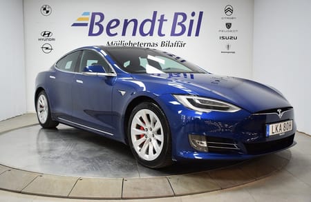 Tesla Model S Performance