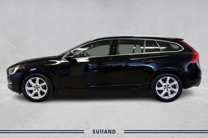 Bilde 2 av Volvo V60 Summum|D2|1.6-114Hk|krok|Automat|Skinn