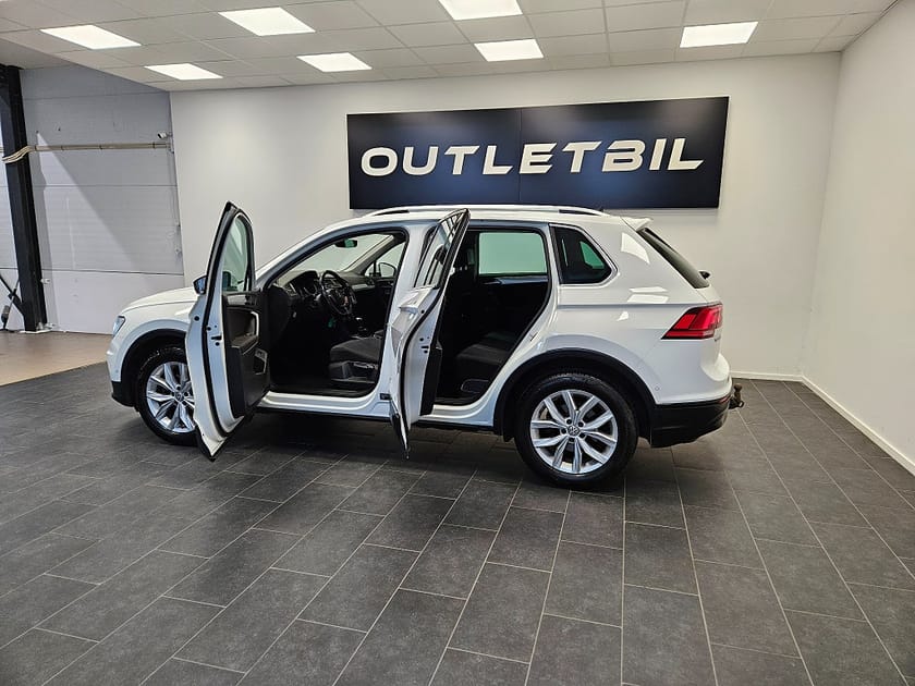 Bild 3 av Volkswagen Tiguan 1.4 TSI 150hk 4Motion 4x4 Base Värmare Drag Backkamera