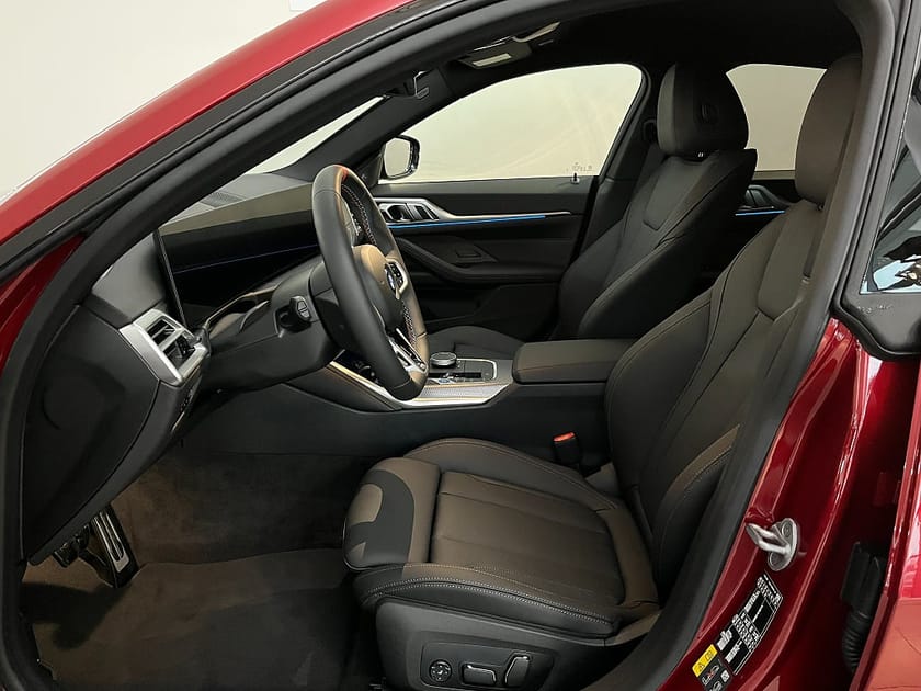 Bild 5 av BMW i4 M60 xDrive Gran Coupé Fully Charged H/K Drag ParkAssist Rattvärme