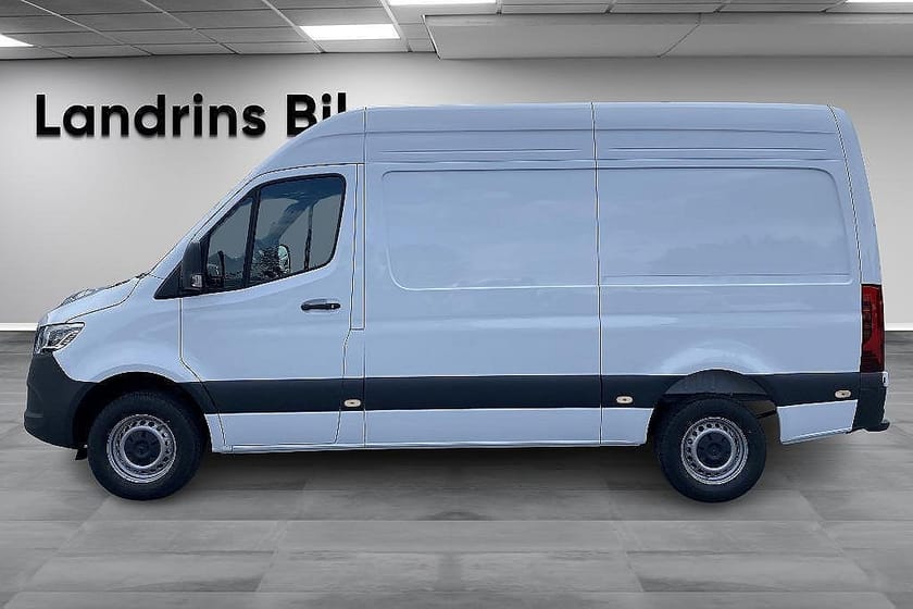 Bild 4 av Mercedes-Benz Sprinter 317 CDI RWD Panel Van A2 Aut Lagerbil för snabb leverans