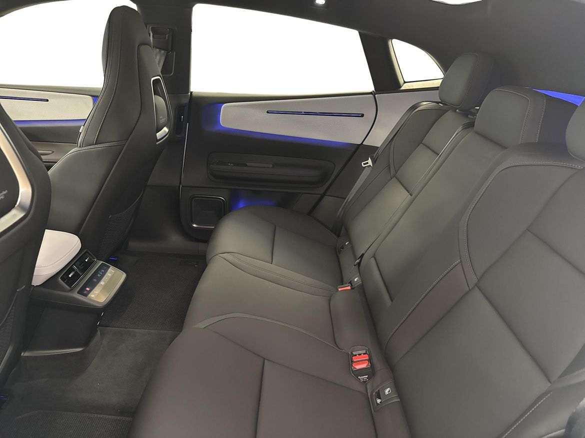 Polestar 4 2025 - miniatyr 13