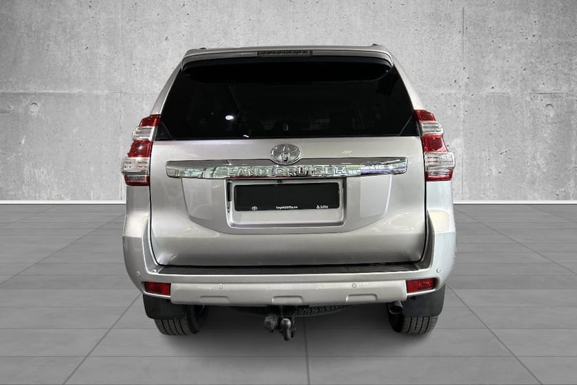 Bilde 4 av Toyota Land Cruiser VX m/skinn, fjernst.parkvarmer, ekstralys, garanti