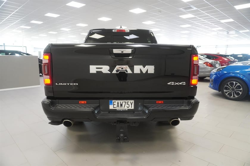 Bild 4 av RAM 1500 Crew Cab Limited Hemi 5.7l V8 401 hk Aut