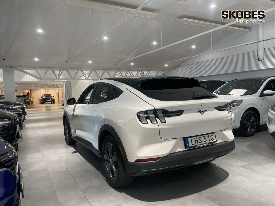 Ford Mustang Mach-E Long Range, 294hp, 2021