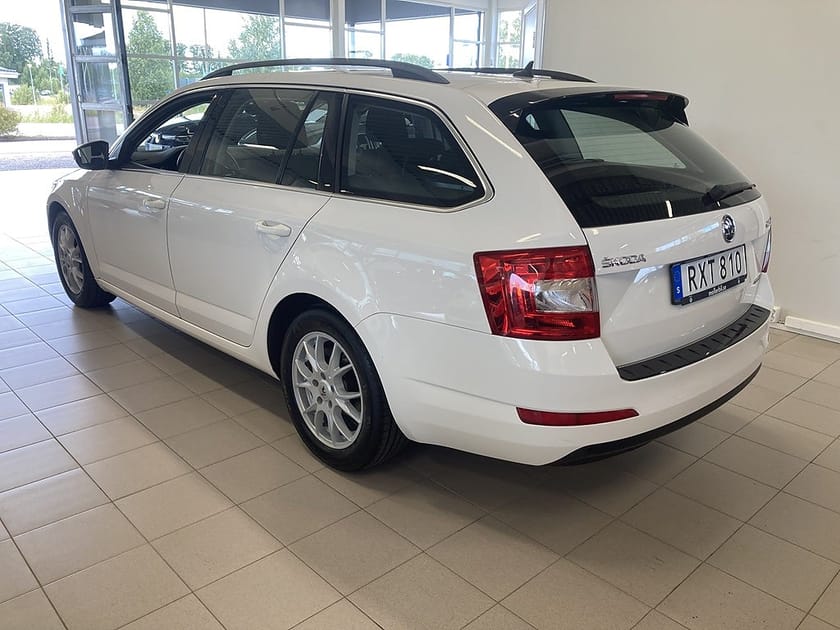 Bild 3 av Škoda Octavia Kombi Skoda Combi TDI 110HK AMBITION GREEN LINE
