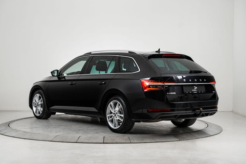 Bilde 5 av Škoda Superb Stasjonsvogn 2,0 TDI 200hk Style 4x4 ACC/Krok/Webasto/Kamera