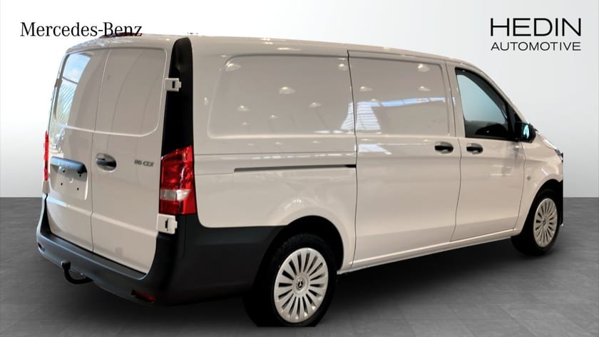 Bild 2 av Mercedes-Benz Vito 116 CDI 4x4 3.0t SKÅP LÅNG PRO | |  Lagerbil