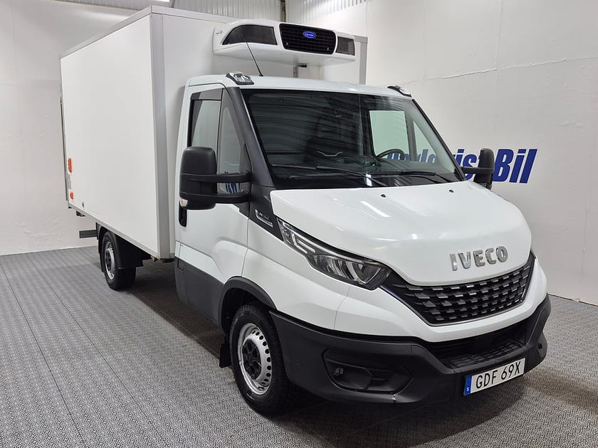 Bild 3 av Iveco Daily 35-140 Chassi Cab PÅBYGGT SKÅP MED LIFT OCH KYLA 2,3 JTD 136HK Aut