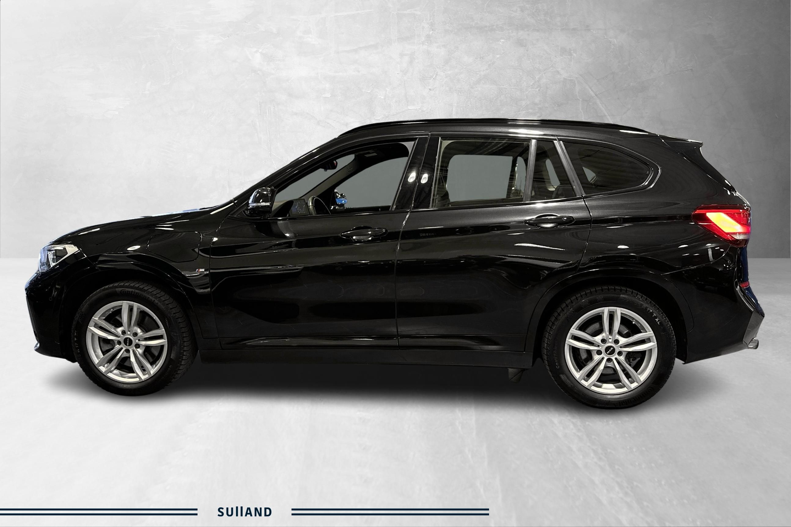 Thumnail bilde 1 av BMW X1 xDrive25e