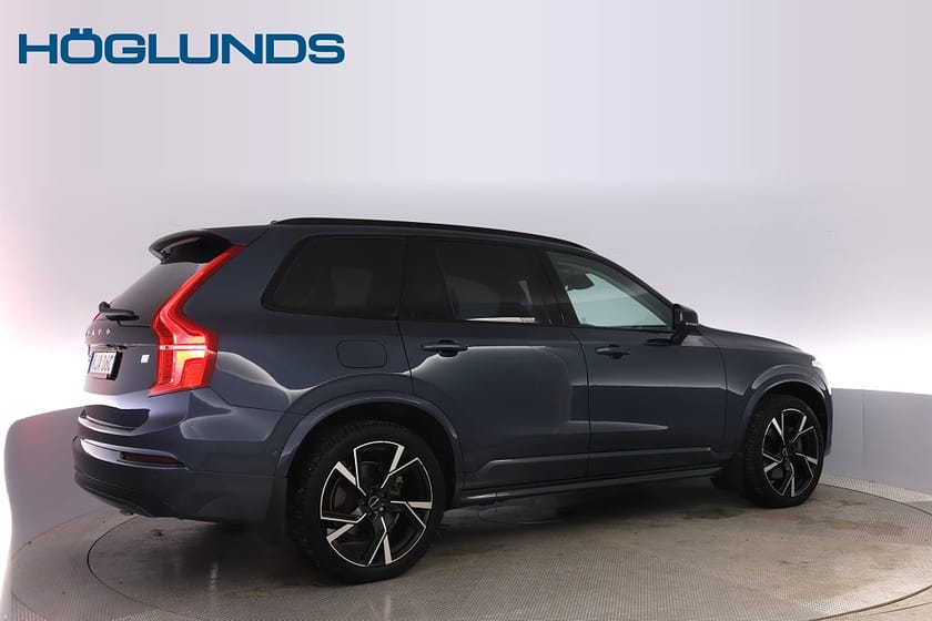 Bild 3 av Volvo XC90 7 Säten T8 AWD Ultimate Dark Luft H/K Krok Pano MOMS