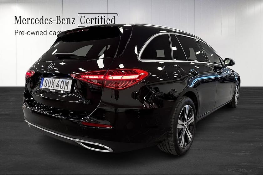 Bild 3 av Mercedes-Benz C 300 T e Distronic Drag Minnesstolar Carplay Rattvärme