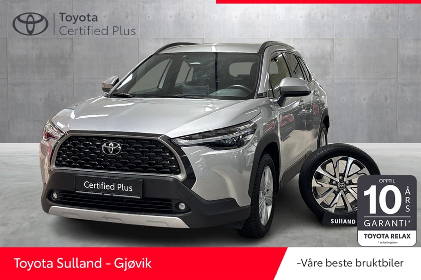 Bilde 1 av Toyota Corolla Cross Hybrid AWD-i Executive / AWD / Oppvarmet ratt