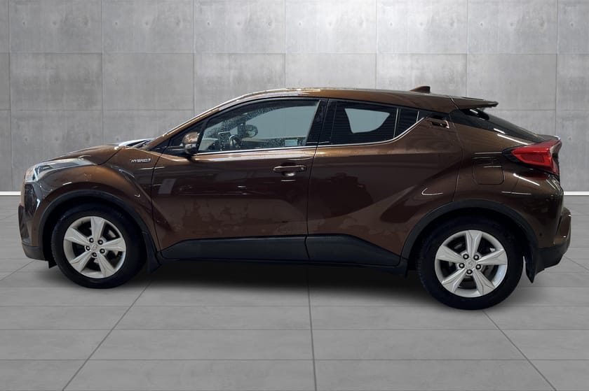 Bilde 4 av Toyota C-HR Hybrid 1.8 Supreme Hybrid, Rentekampanje 6.25% med 35% EK
