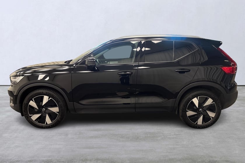 Bild 2 av Volvo XC40 B4 AWD Bensin Momentum Advanced SE