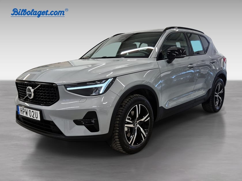 Bild 1 av Volvo XC40 B4 FWD Bensin Plus Dark