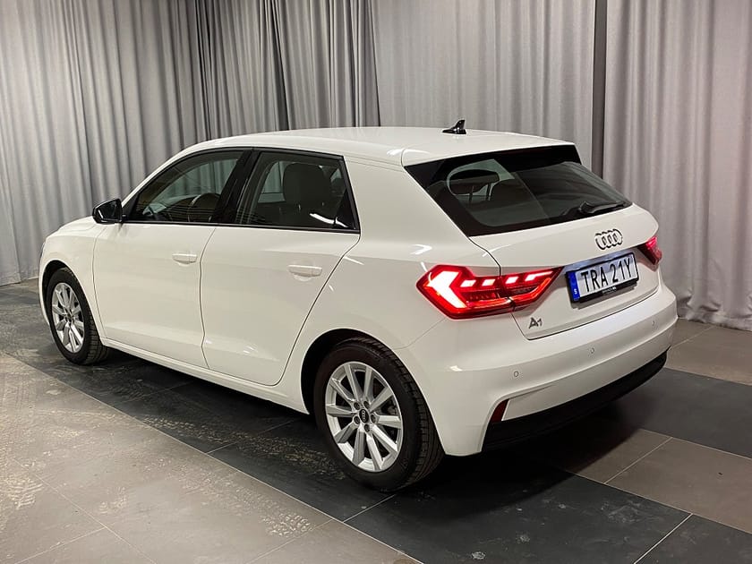 Bild 3 av Audi A1 Sportback 30 TFSI Proline Euro 6