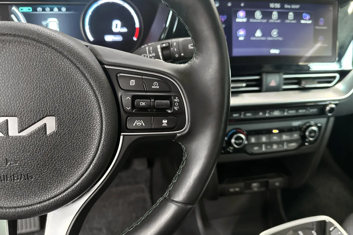 picture of a car