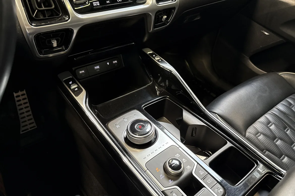 picture of a car