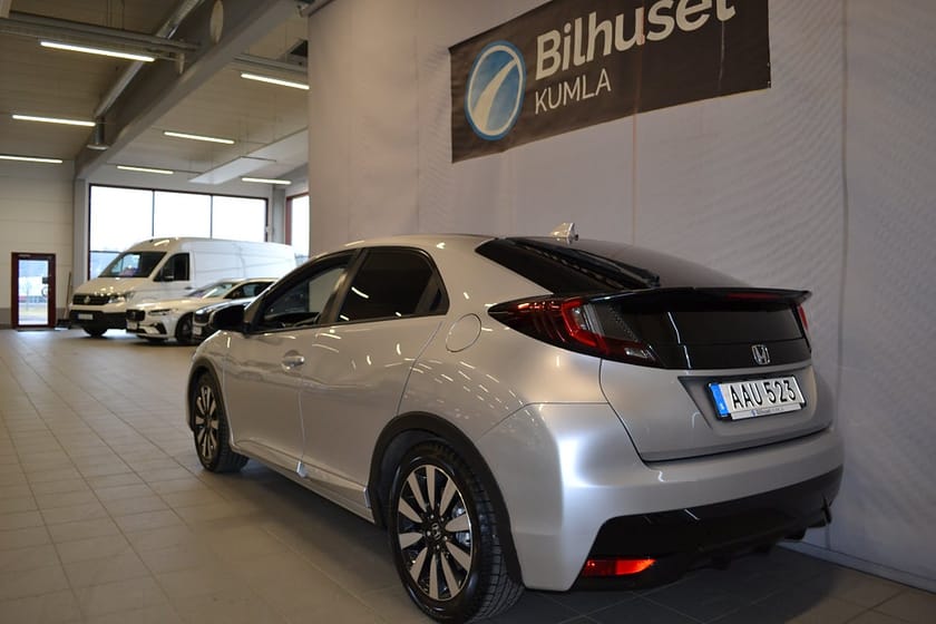 Bild 3 av Honda Civic 1.6 i-DTEC  120hk Sport Manuell Eu6