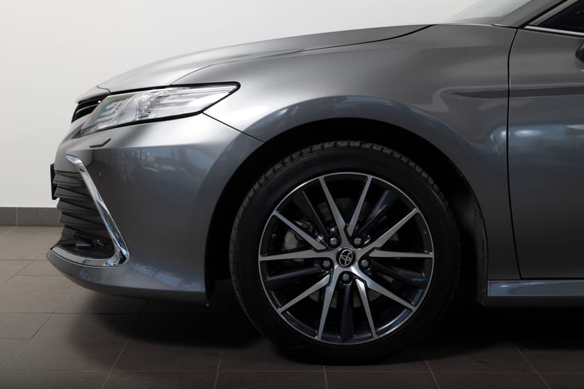 Bild 4 av Toyota Camry Hybrid CVT 218hk Bkamera/Navi/Läder/Elstolar