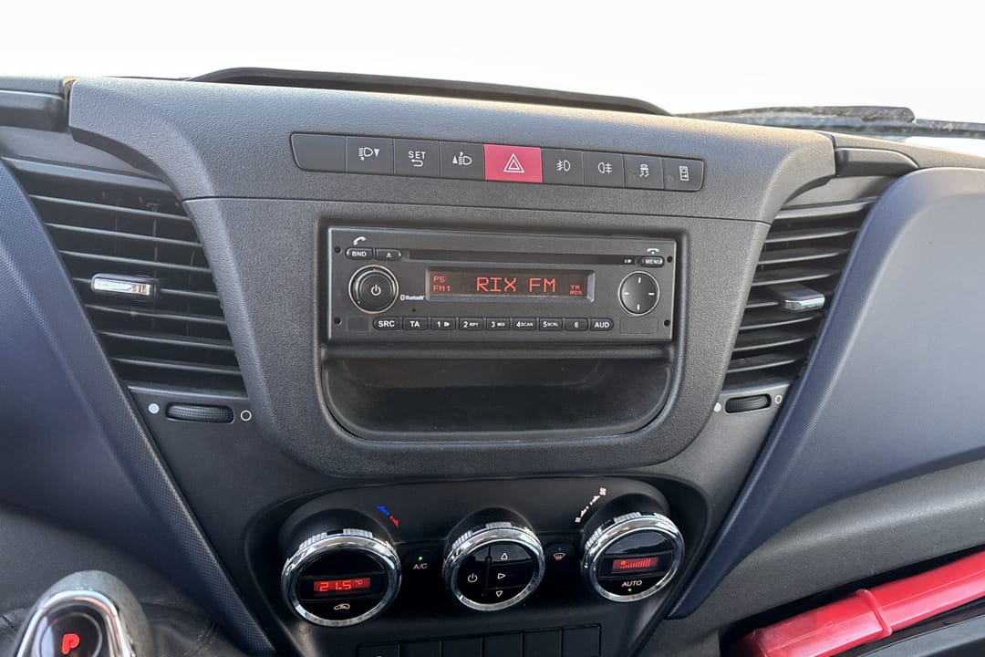 Iveco Daily 35-120 Van