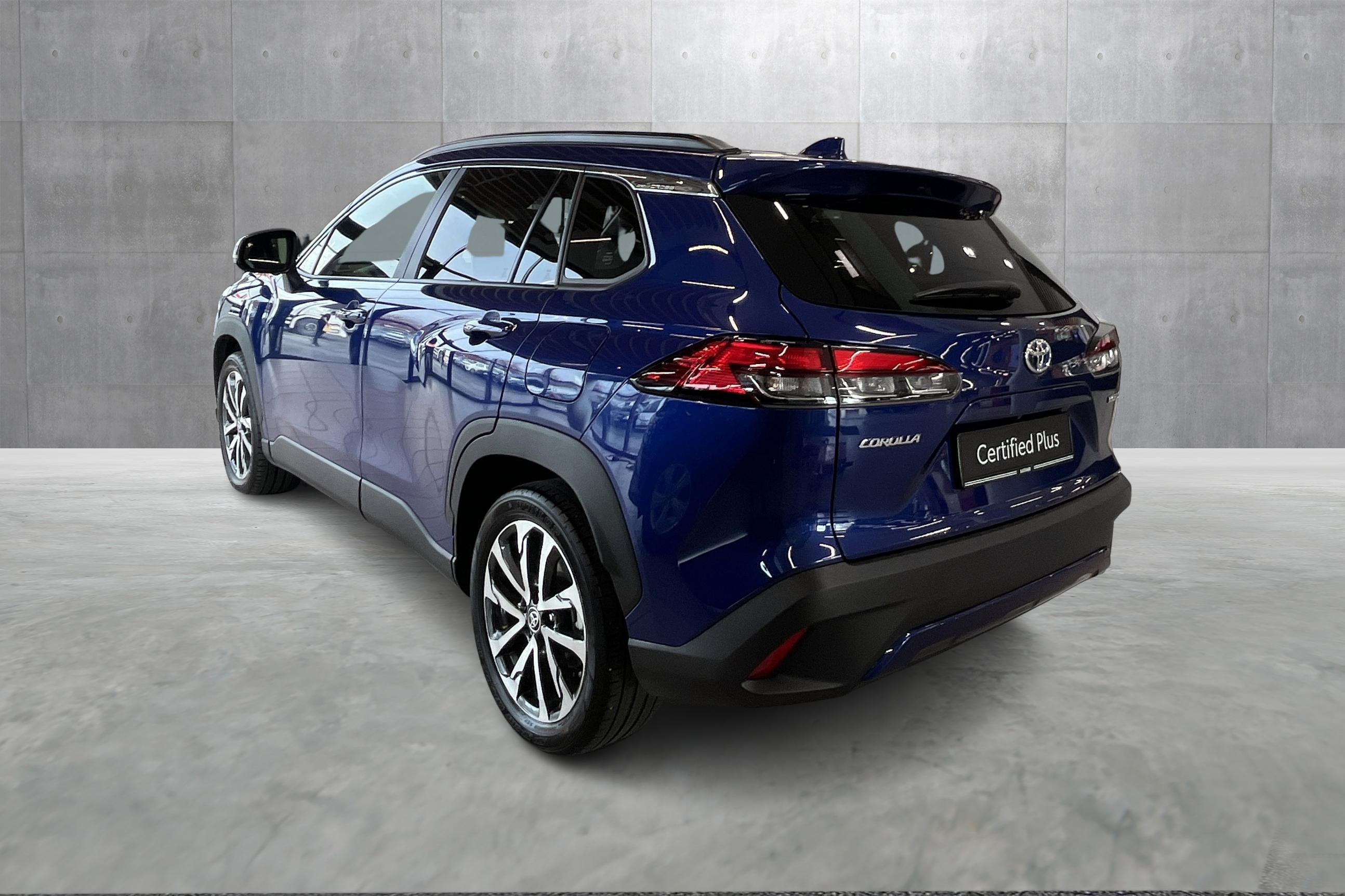 Thumnail bilde 2 av Toyota Corolla Cross Hybrid AWD-i