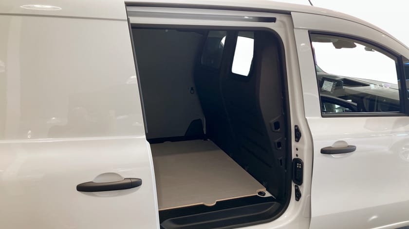 Bild 5 av Renault Kangoo E-Tech GSR2 L2 Base Line