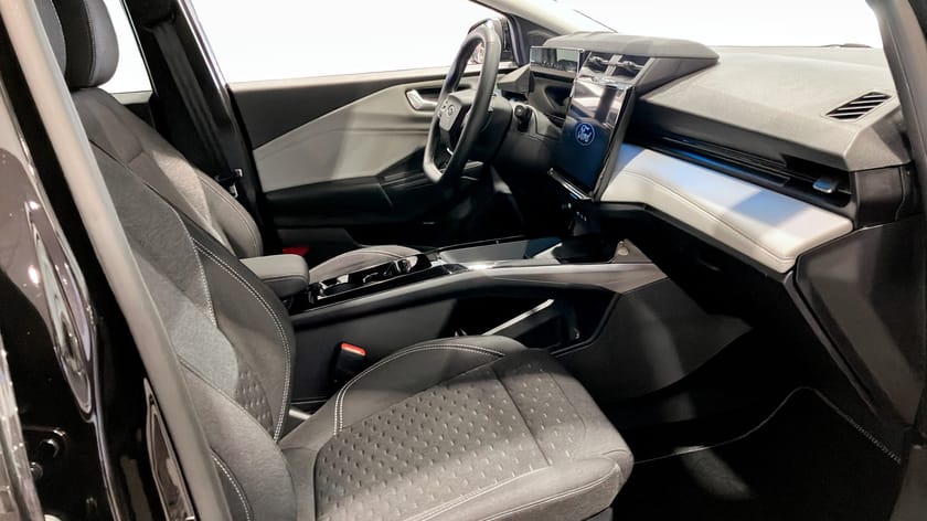 Bild 3 av Ford Puma Gen-E 168HK DEMO |   | Förarassistanspaket | 360 kamera | Carplay |